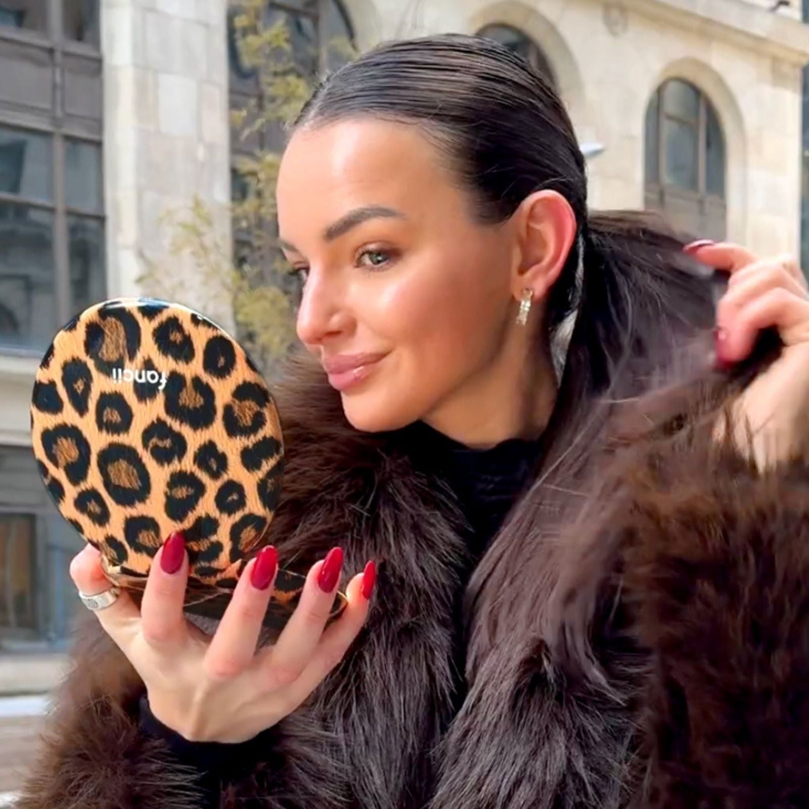 Taylor LED Compact Mirror | Cheetah Chic