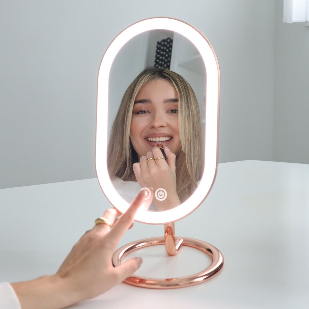 Vera Lighted Vanity Mirror